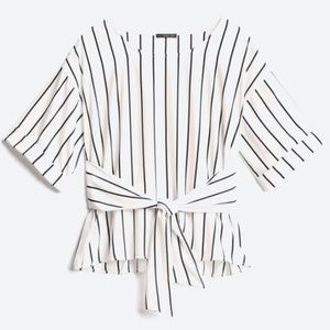 Tie Front Cuffed Sleeve Blouse